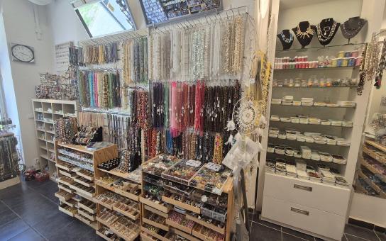 Korálky z kamenů v kusovém prodeji